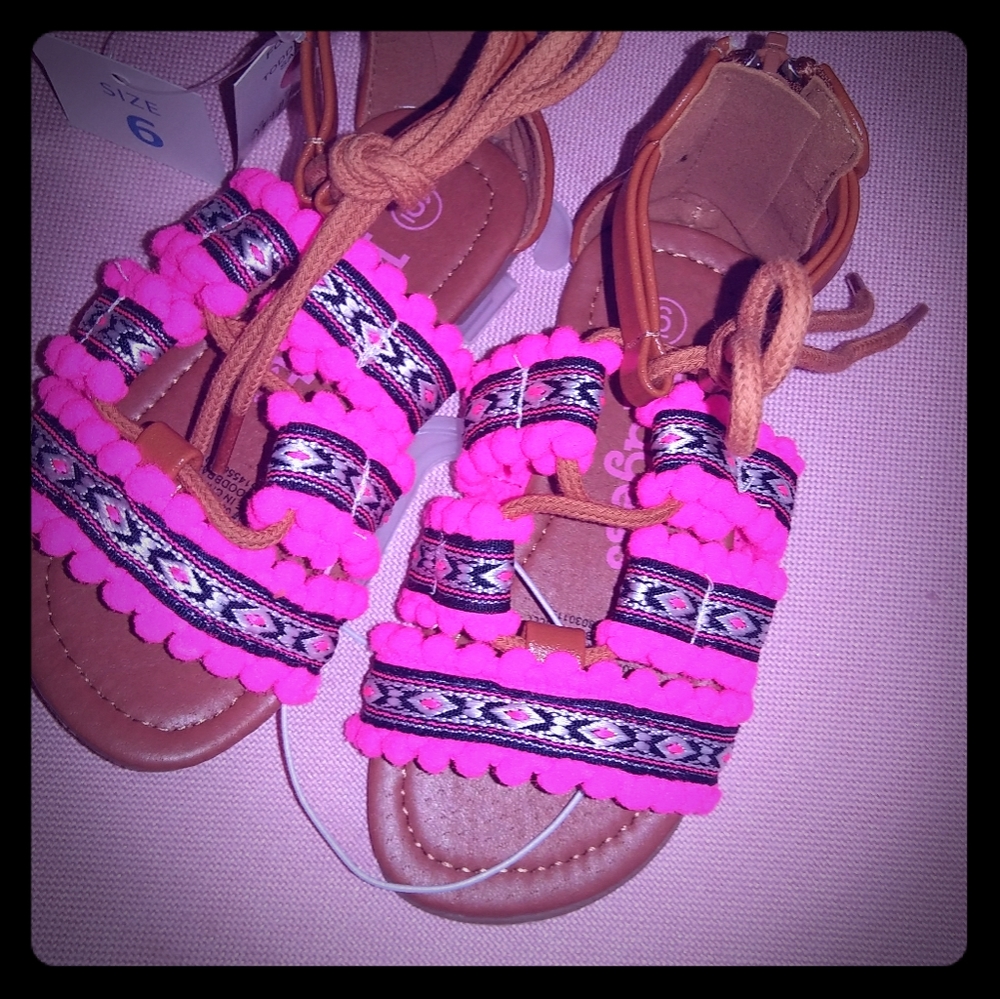 Kidget Sandals